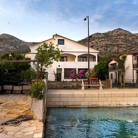 Apartments Dida Sime Starigrad Exterior photo