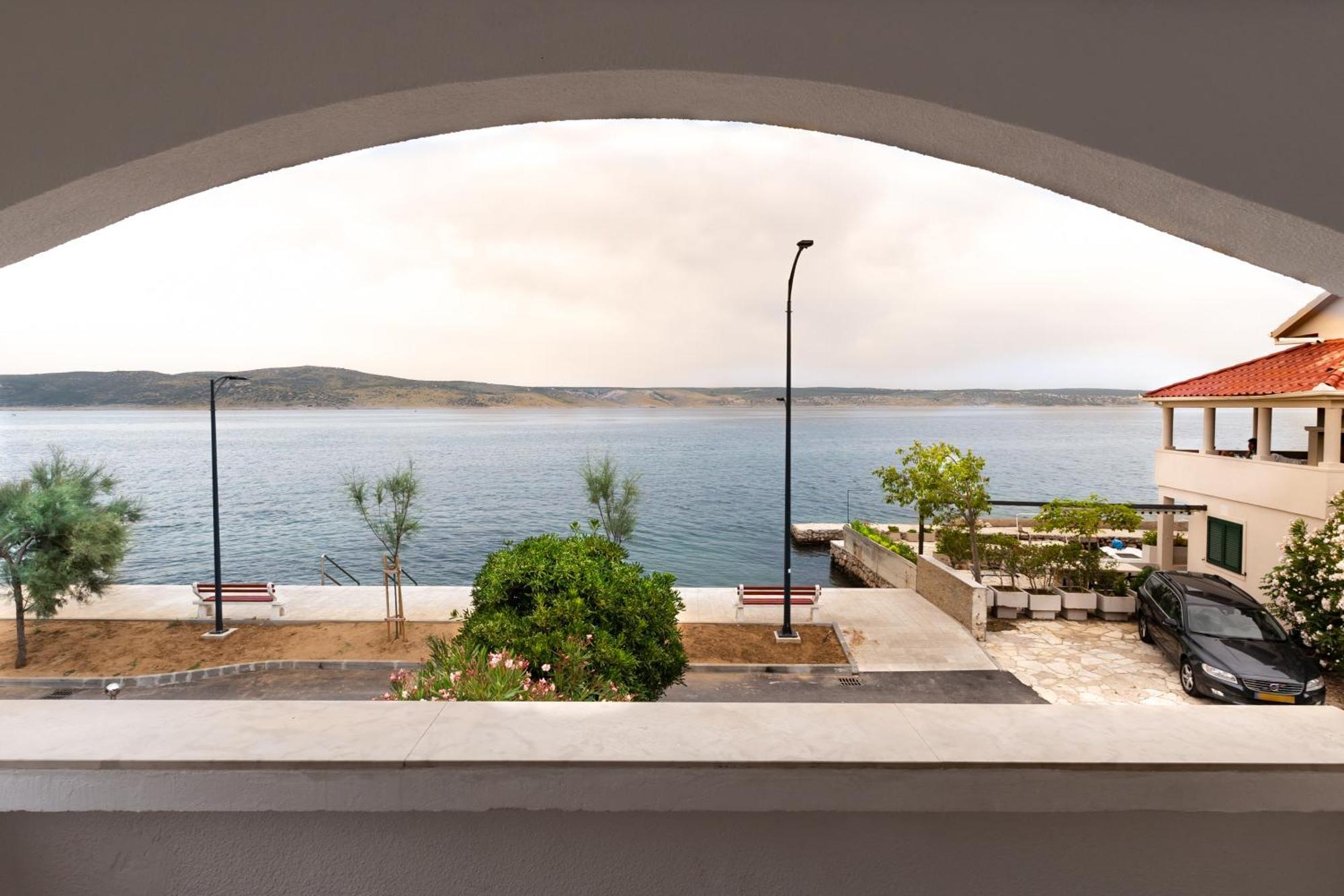 Apartments Dida Sime Starigrad Exterior photo
