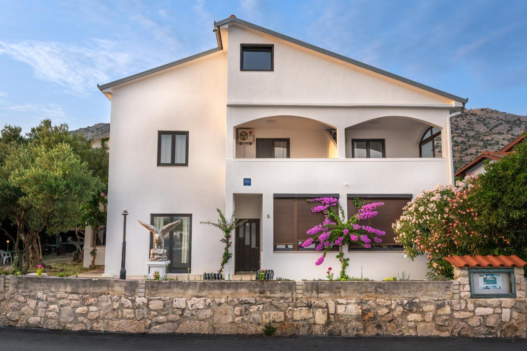 Apartments Dida Sime Starigrad Exterior photo