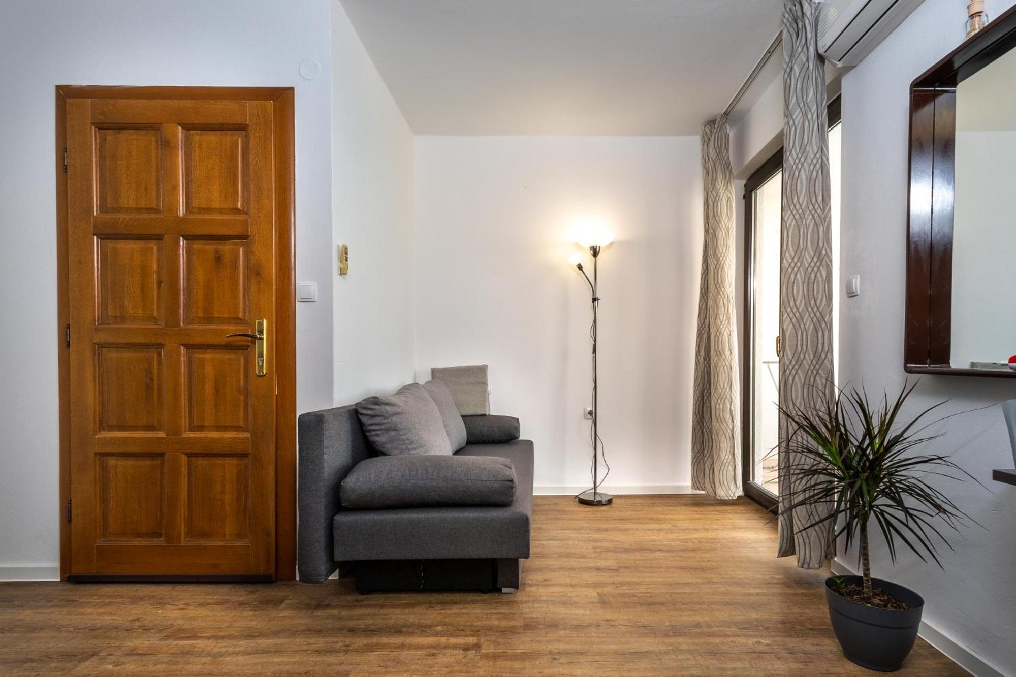 Apartments Dida Sime Starigrad Room photo